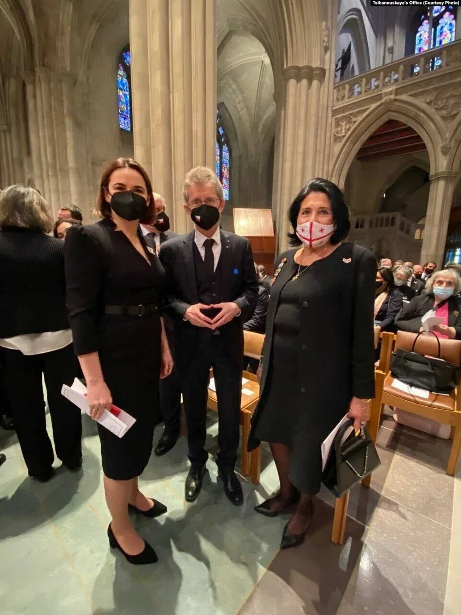 Святлана Ціханоўская з прэзідэнткай Грузіі Саламэ Зурабішвілі. Фота: Офіс Святланы Ціханоўскай