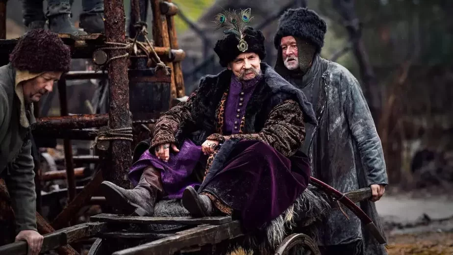 Пан абсалютна глухі да праблем сваіх сялян. Зрабіць нешта добрае ён можа толькі на зло суседу. Кадр з серыяла